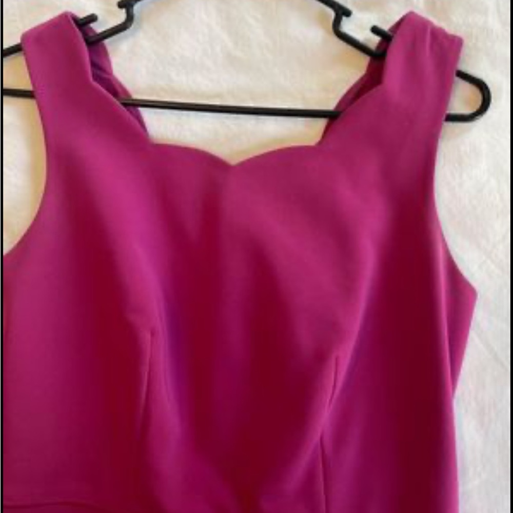 Size 2 Express Dress with scallop neck and v in back.